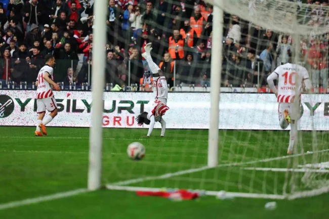 Trendyol Süper Lig: Samsunspor: 2 – Beşiktaş: 1 (Maç sonucu)